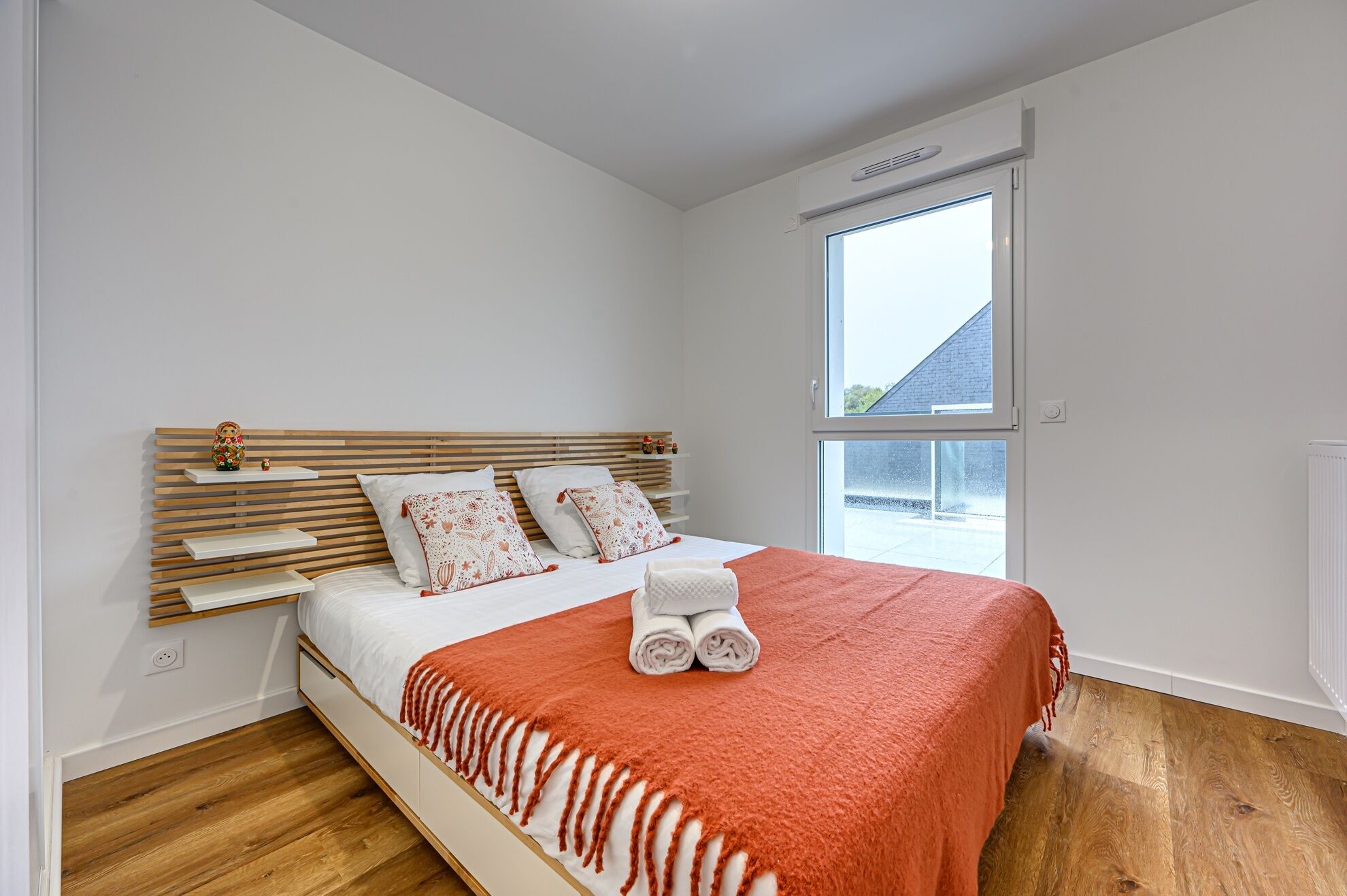 3 chambres, fer et planche à repasser, Wi-Fi gratuit, draps fournis