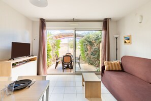 TV - Le Clos d'Azille - Appt pour 6 personnes (Azille)