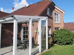 House | Outdoor dining - Haus in Nessmersiel am Wattenmeer (Dornum)