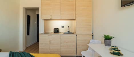 Tende oscuranti, ferro/asse da stiro, Wi-Fi gratuito