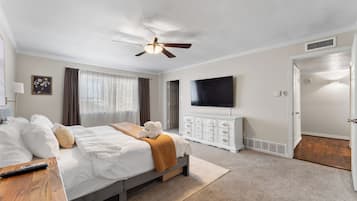 3 bedrooms, iron/ironing board, free WiFi, bed sheets