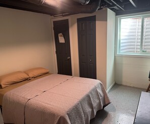 4 quartos, ferros/tábuas de passar roupa, Wi-Fi, roupa de cama