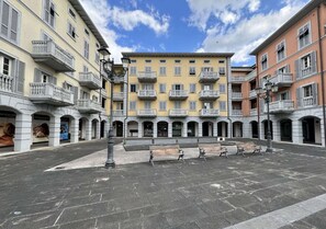 Exterior - Charming Tuscan Home With Pool Near Lucca (Lucca)
