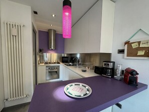 Private kitchen - Charming Tuscan Home With Pool Near Lucca (Lucca)