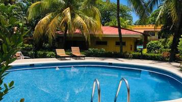 Vila standard | Terraço/pátio