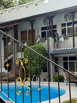 2 outdoor pools