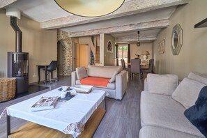 CASA ROYAL - Cité 500m, free public car park 200m, WIFI, Cité view terrace | Living area - Les appartement de charme du Midi (Carcassonne)