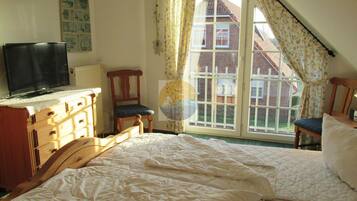 2 bedrooms, individually furnished