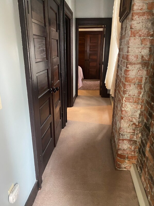 Interior - Cozy 1-bedroom suite in lovely Seattle with WiFi (Seattle)