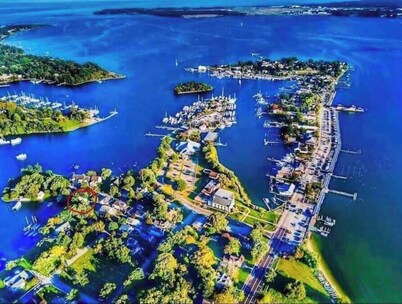 Waterfront Solomons Apartment