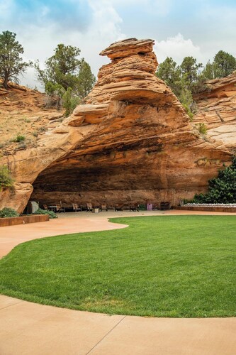 The Kiva Suite - Private Cave Tent #4