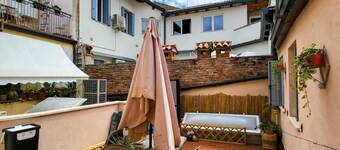 In the historic center of Monfalcone, apartment with 4 beds...