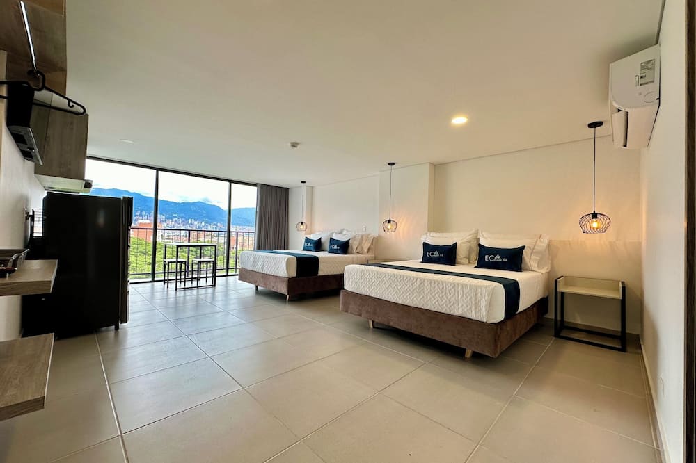 Hotel ECO 44