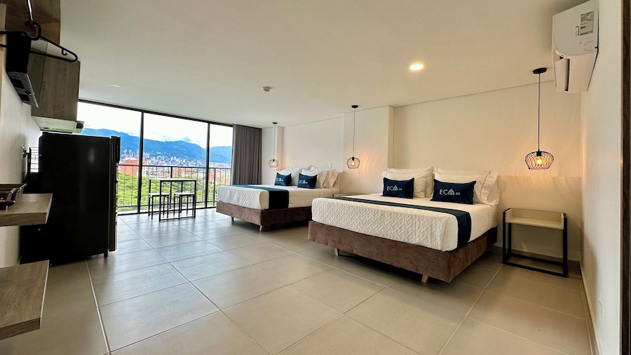 Hotel ECO 44