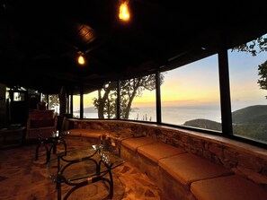 Property grounds - Rest atop a quiet private island accessible only by boat -sleeps up to 10 guests (Great Camanoe)