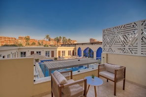 Balcony - Mazar Pyramids Hotel (Giza)