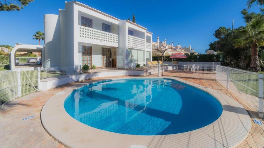 Villa Mexico in Quarteira