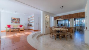 Ảnh chưa phân loại, 4 trong số 39 ảnh, nút