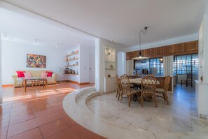 House | 4 bedrooms - Villa Mexico in Quarteira (Loulé)