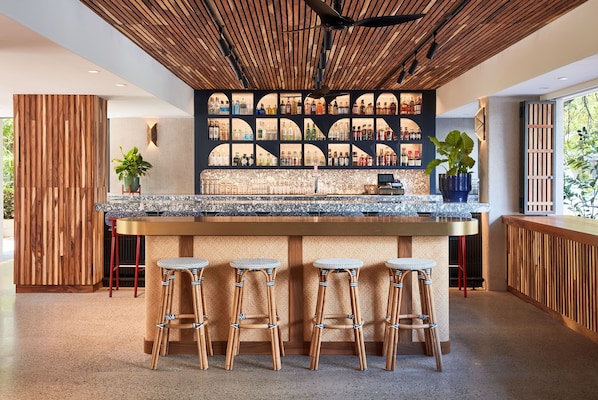 Bar (en la propiedad)