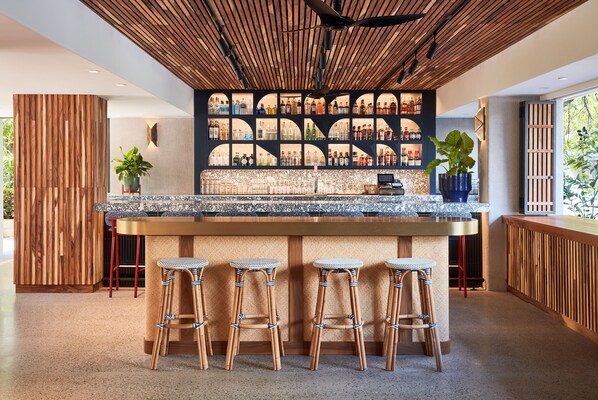 Bar (en la propiedad)