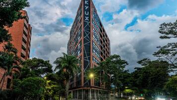 Bagian depan properti