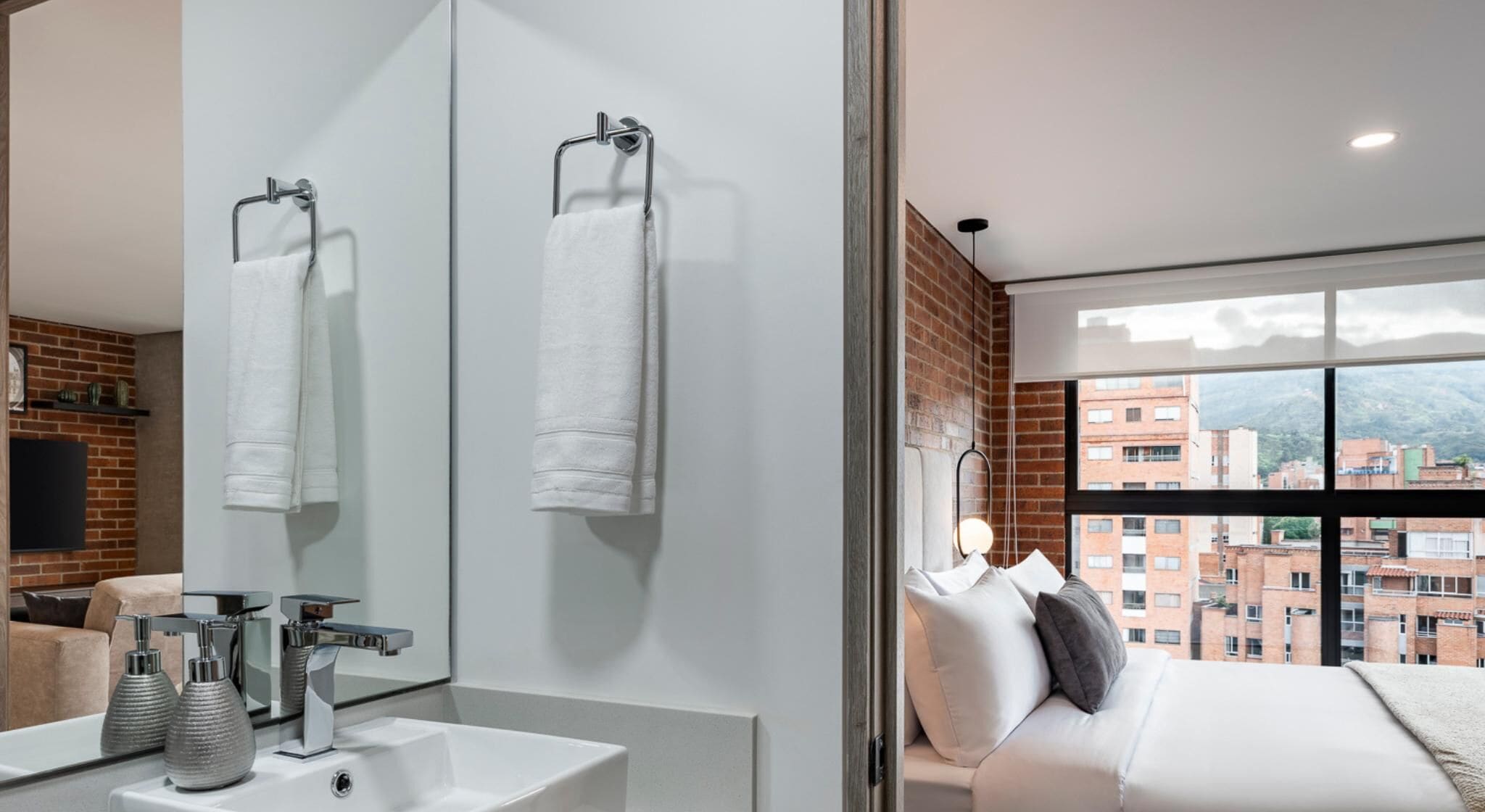 Estudio Deluxe | Baño | Regadera, regadera tipo lluvia, amenidades de baño gratuitas 