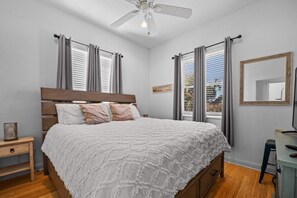 4 bedrooms, iron/ironing board, WiFi, bed sheets - Spacious 4BR Beach Home with Pool & Immediate Beach Access (Palm Coast)