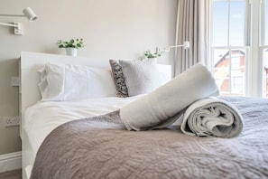 5 chambres, Wi-Fi gratuit, draps fournis