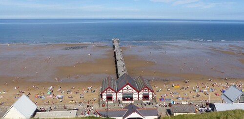 Victorian Beach House in Saltburn By The Sea