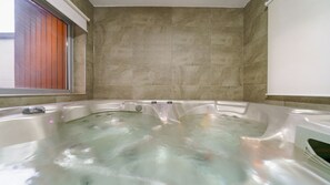 Basic Room, 1 Bedroom (STAY 5) | 1 bedroom, WiFi (free) - Hongcheon Inmylife Dokche Pension (Hongcheon)