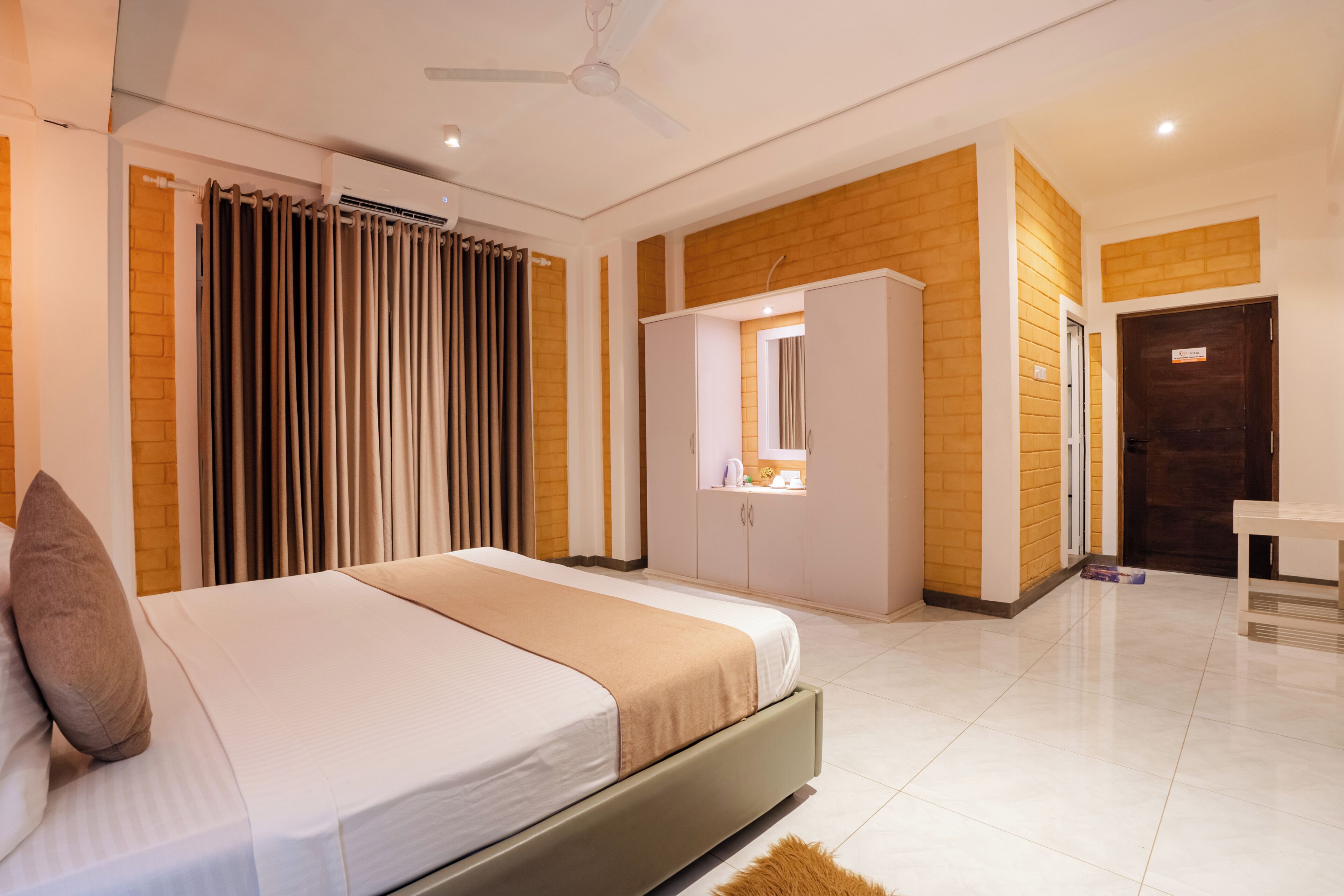 Luxury Double Room, Terrace, Ocean View | Frette Italian sheets, premium bedding, memory foam beds, minibar