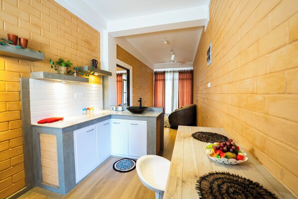 Eco-friendly cleaning products, paper towels - Bliss Blessings Villa (Hikkaduwa)