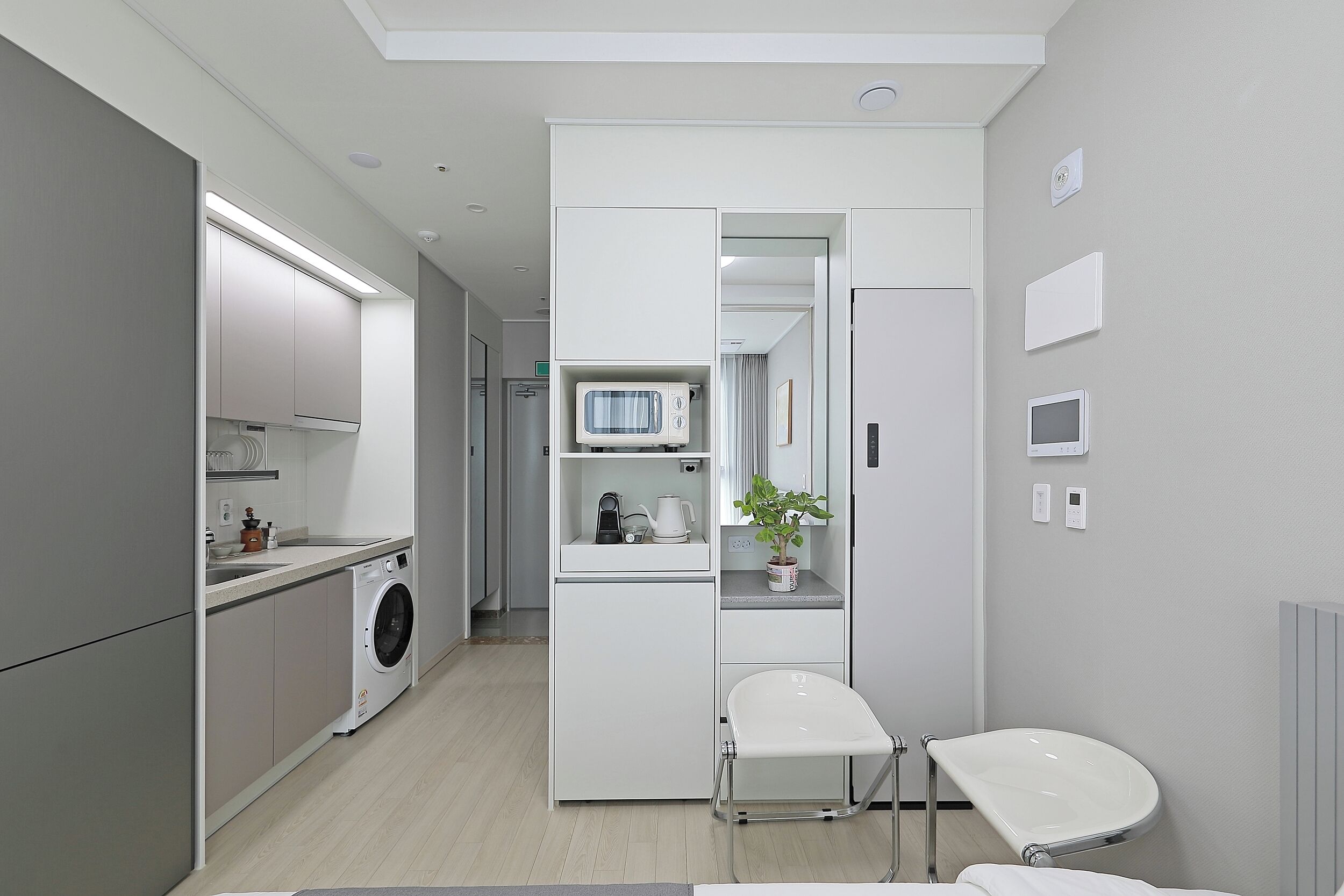 Estudio, varias camas, para no fumadores, cocineta | Cocina privada | Refrigerador con congelador, microondas y parrilla de estufa 