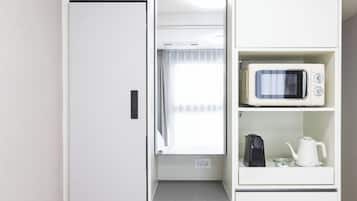 Studio, Multiple Beds, Non Smoking, Kitchenette | 1 bedroom, free WiFi