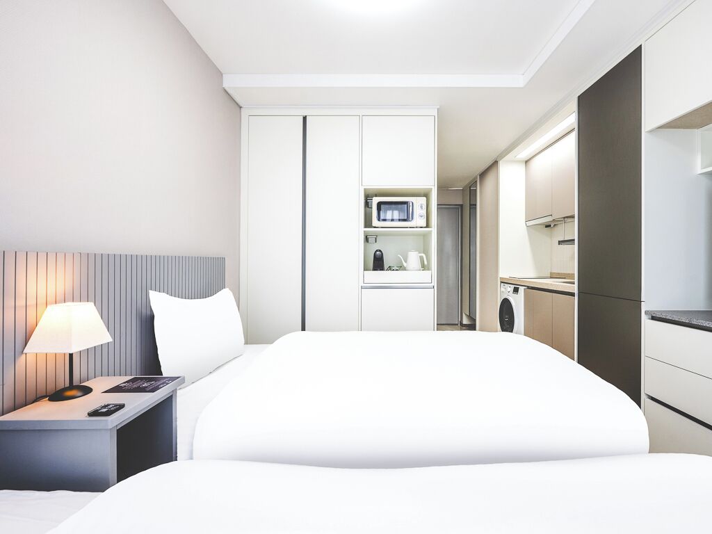 Twin Room, Non Smoking, Kitchenette