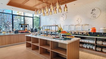 Gratis morgenmadsbuffet hver dag
