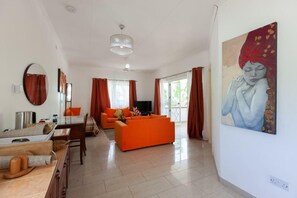 Comfort Apartment, Balcony, Garden View | Living area - Praslin Paradise  (Praslin Island)