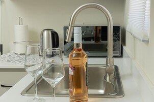 Family House, Garden View | Private kitchen | Full-size fridge, microwave, oven, stovetop