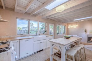 Fridge, microwave, oven, stovetop - Modern East Side Perfection, Bedroom Fireplaces (Santa Fe)