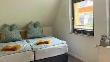 1 bedroom, free WiFi, bed sheets
