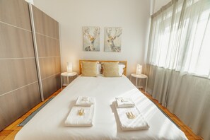 2 camere, ferro/asse da stiro, Wi-Fi gratuito, lenzuola