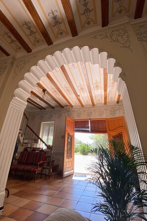Interior - Rustic charm, Olivo Suite with private bathroom and unique views (Alzira)