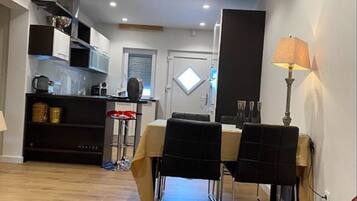 Biệt thự (Three Bedroom Villa With Private Pool) | Nội thất