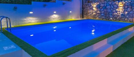 House (Three Bedroom Holiday Home) | Pool | Seasonal outdoor pool, pool umbrellas, sun loungers