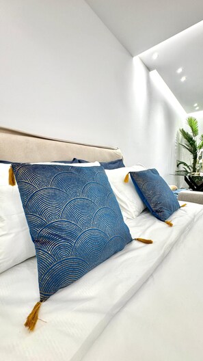 Bügeleisen/Bügelbrett, WLAN, Bettwäsche