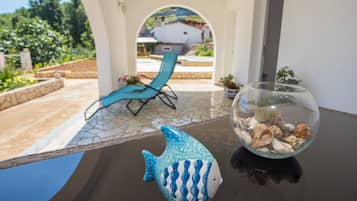 Apartment (One Bedroom Apartment with Pool) | Exterior