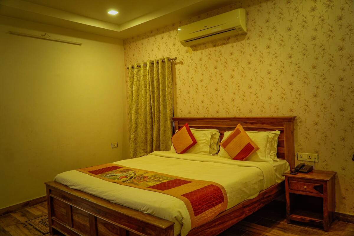 1 quarto, quartos à prova de som, Wi-Fi de cortesia, roupa de cama