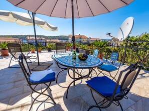 Apartment (One Bedroom Apartment with Terrace) | Terrace/patio - Luxury Rab Apartment With Terrace (Rab)