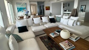 Unclassified image, 4 of 40, button - Luxury Villa In Ibiza (Santa Eulalia del Rio)